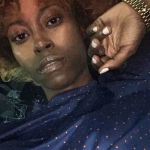 Meet your Posher, Love